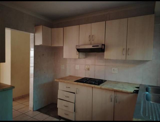 3 BEDROOM PROPERTY TO RENT IN BENDOR